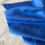 синяя ткань из льна
