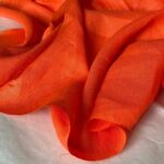 оранжевая ткань из льна