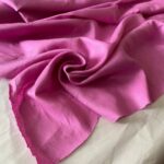 розовая льняная ткань